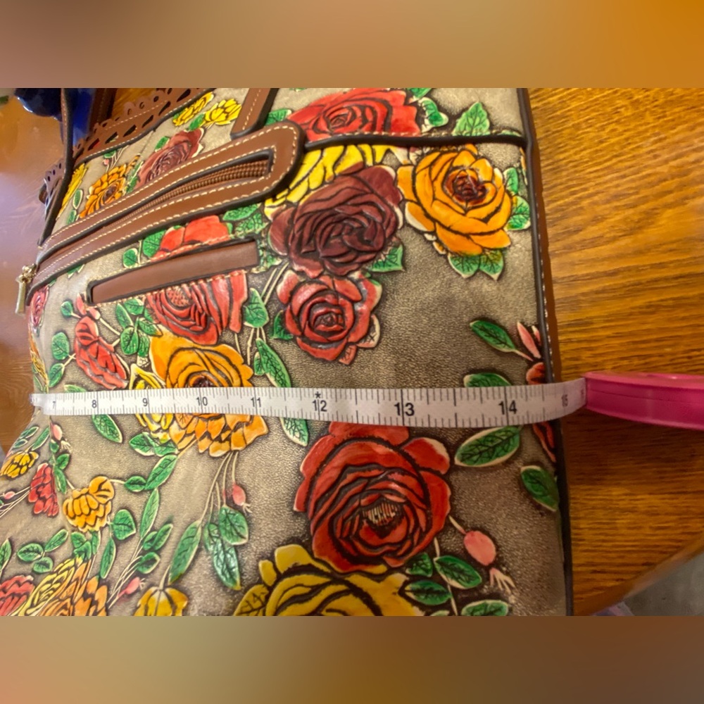 Rose Floral Embossed Leather Tote/Purse with Brown Leather Trim - Picture 15 of 16